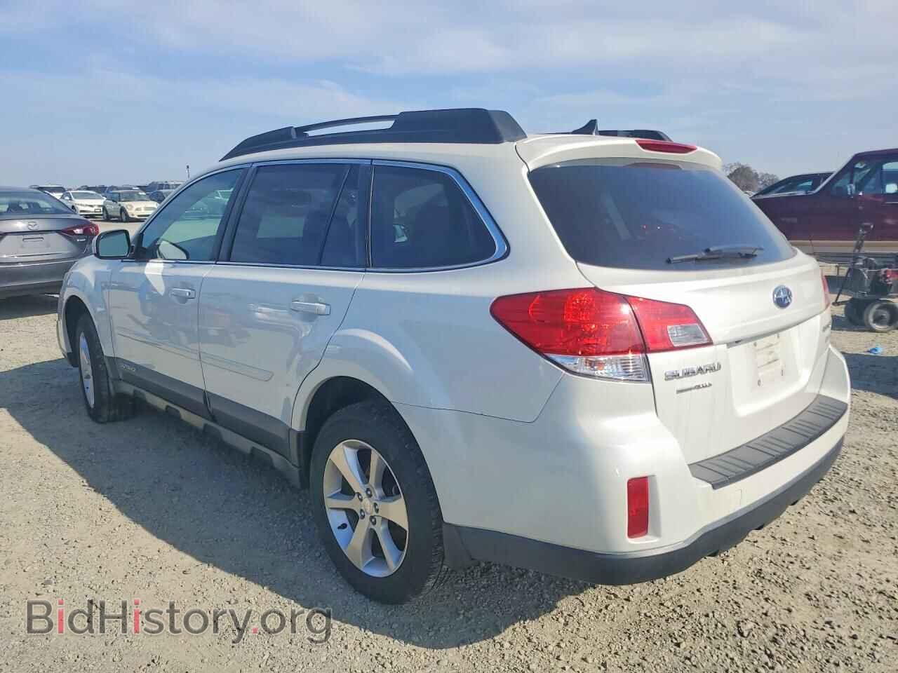 2014 SUBARU OUTBACK - VIN: 4S4BRBLCXE3208047 - Фото 2
