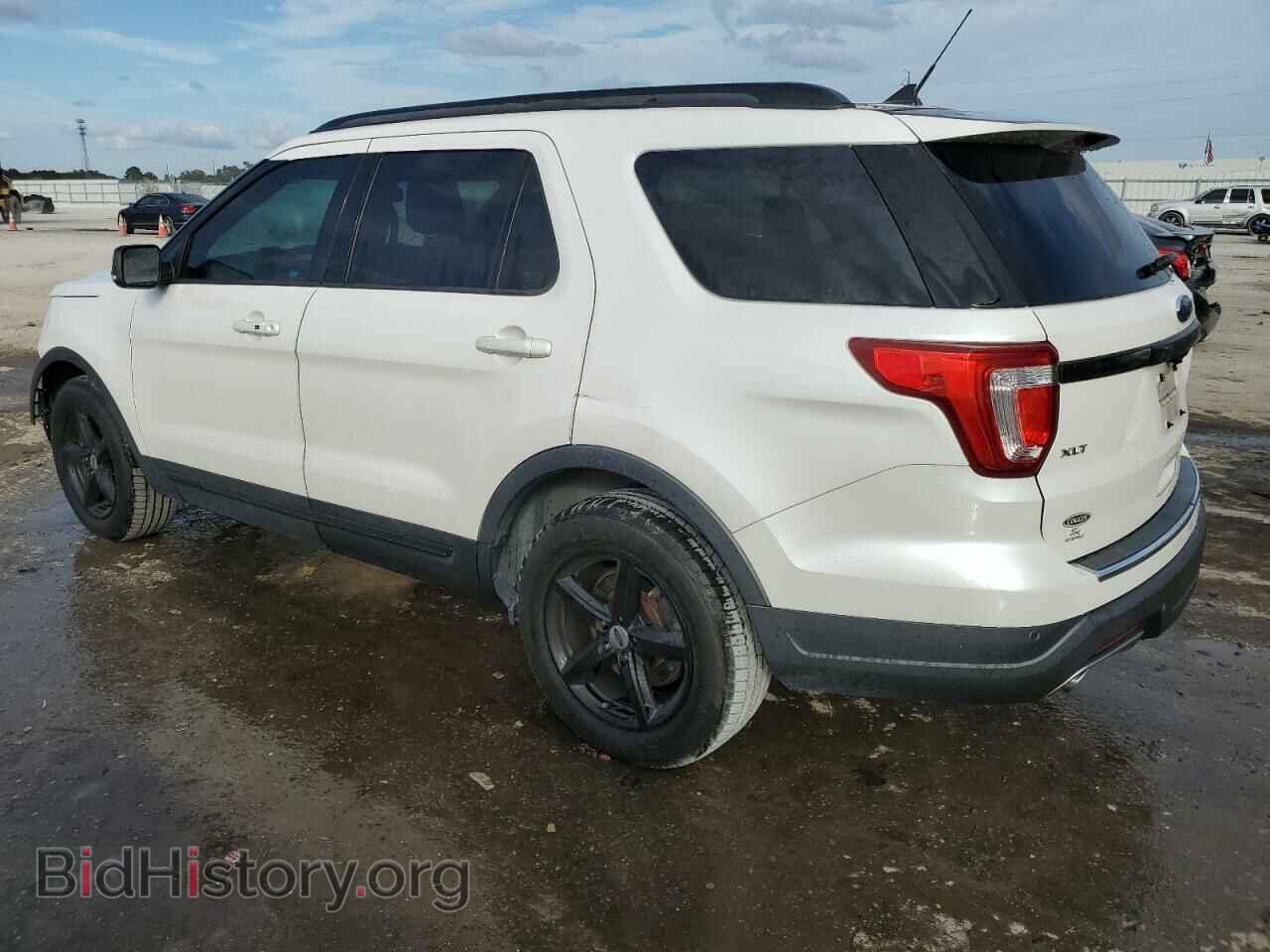 2018 FORD EXPLORER - VIN: 1FM5K7D82JGA12101 - Фото 2