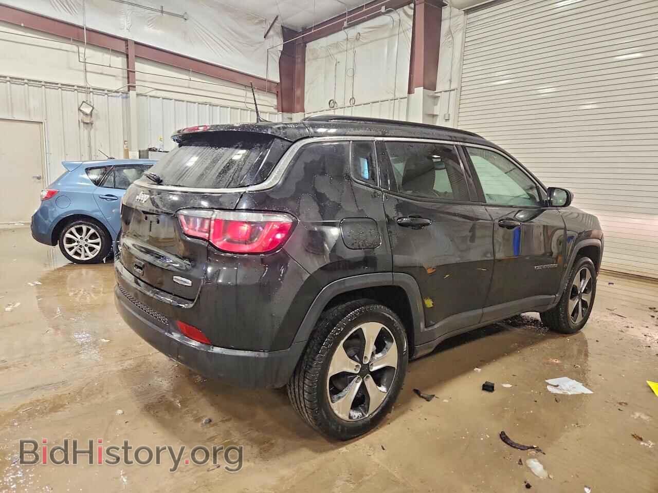 2018 JEEP COMPASS - VIN: 3C4NJDBB9JT153277 - Фото 3