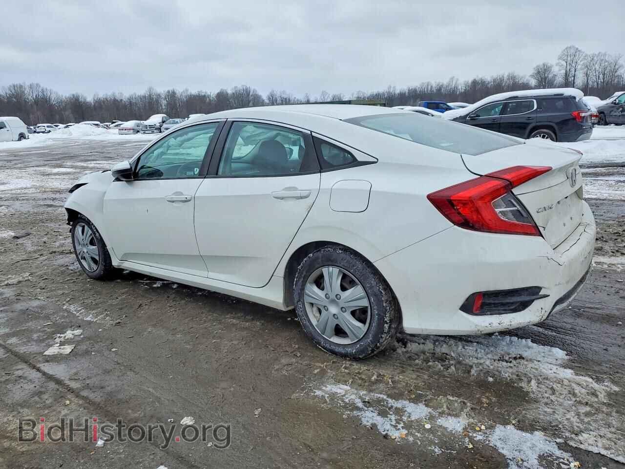 2019 HONDA CIVIC - VIN: 2HGFC2F67KH582199 - Фото 2