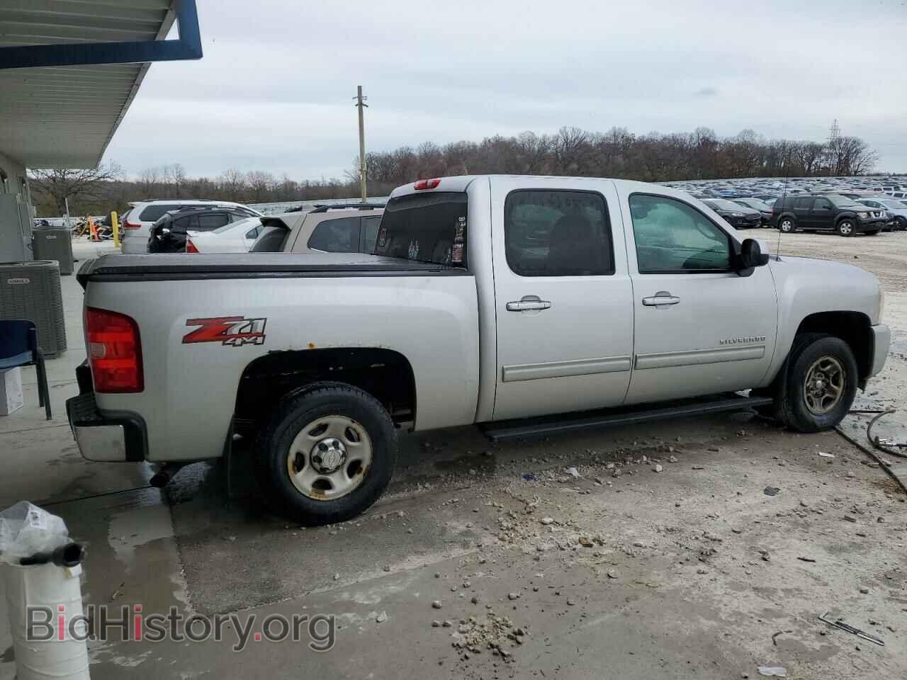 2011 CHEVROLET ALL Models - VIN: 3GCPKSE31BG287242 - Фото 3