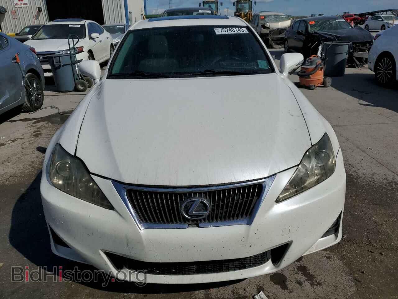 2011 LEXUS IS - VIN: JTHBF5C23B5154952 - Photo 5