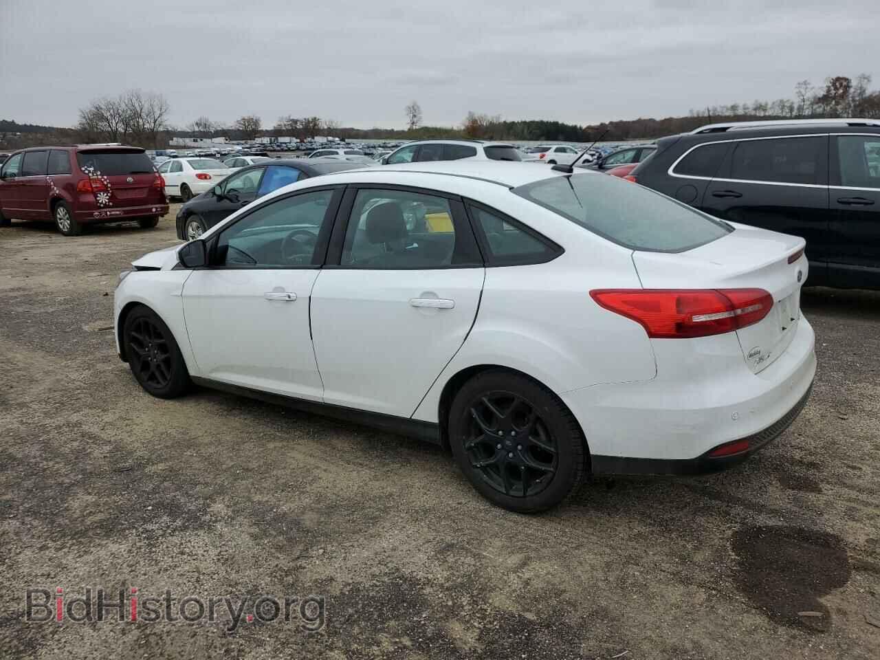 2016 FORD FOCUS - VIN: 1FADP3F21GL330218 - Фото 2