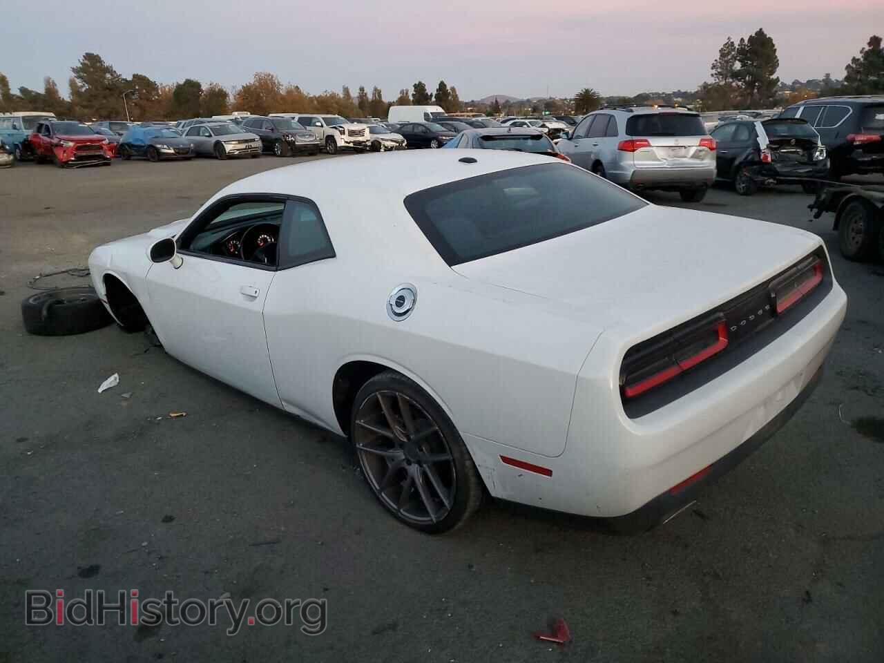 2016 DODGE CHALLENGER - VIN: 2C3CDZAG1GH130882 - Photo 2