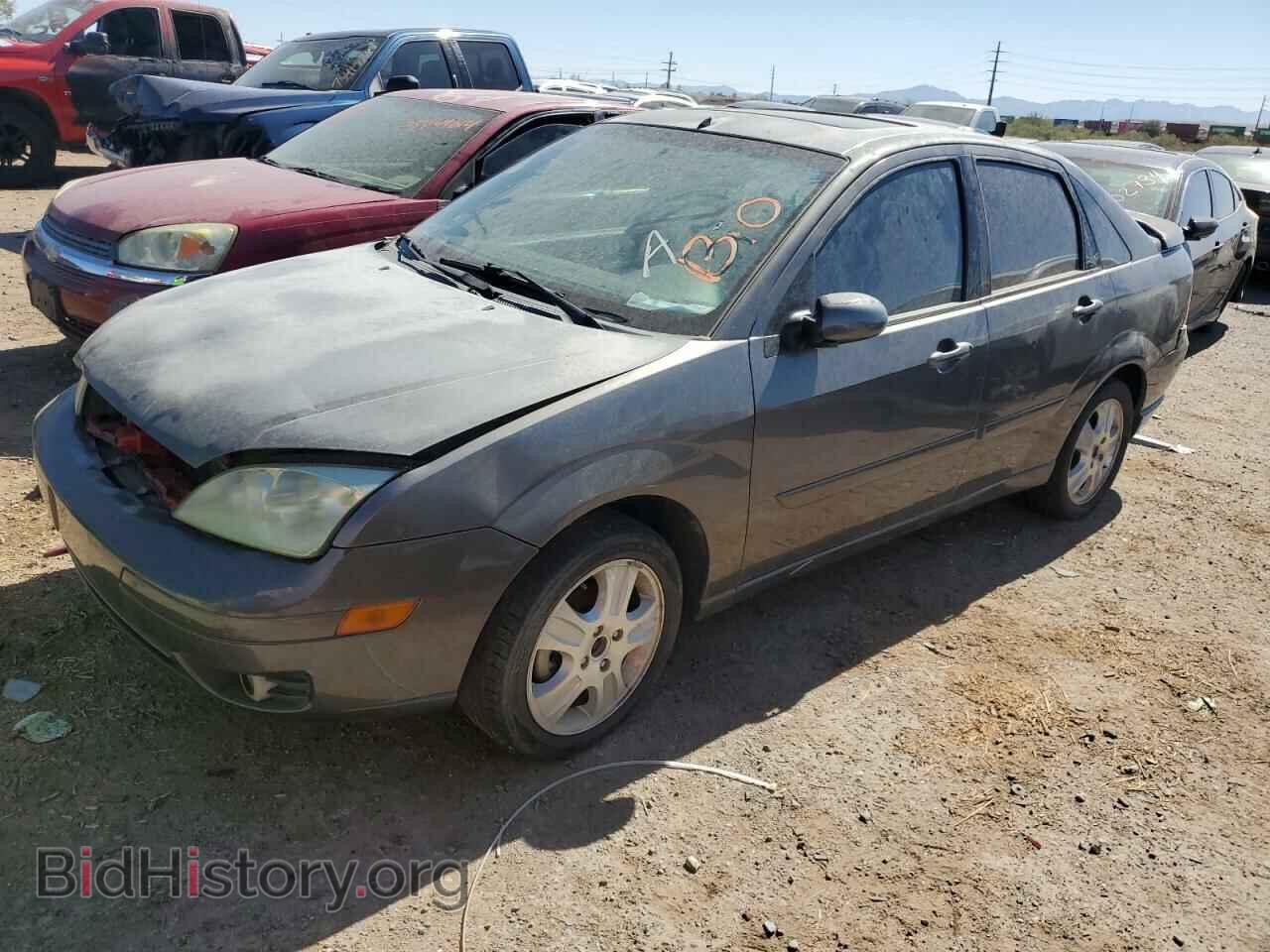 Photo 1FAFP38Z77W202387 - FORD FOCUS 2007