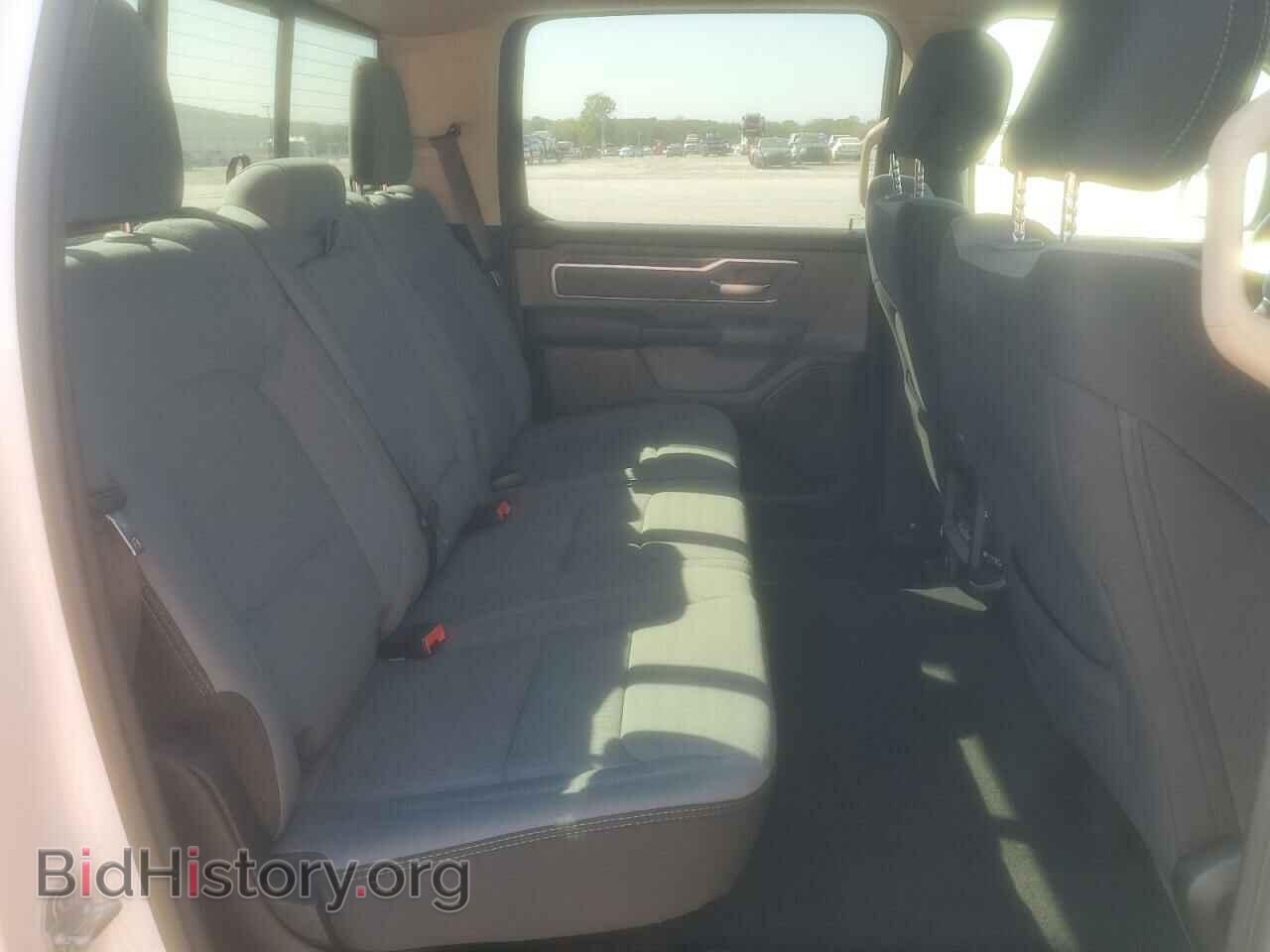 2020 RAM 1500 - VIN: 1C6SRFMT2LN223886 - Фото 10