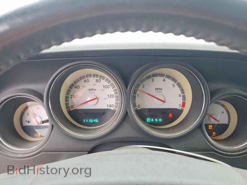 2010 Dodge CHALLENGER (VIN 2B3CJ4DVXAH130342) — photo 9 of 12