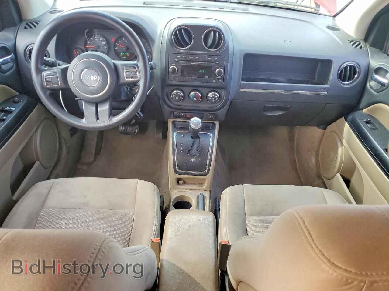 2012 JEEP COMPASS - VIN: 1C4NJCBA0CD573679 - Фото 8