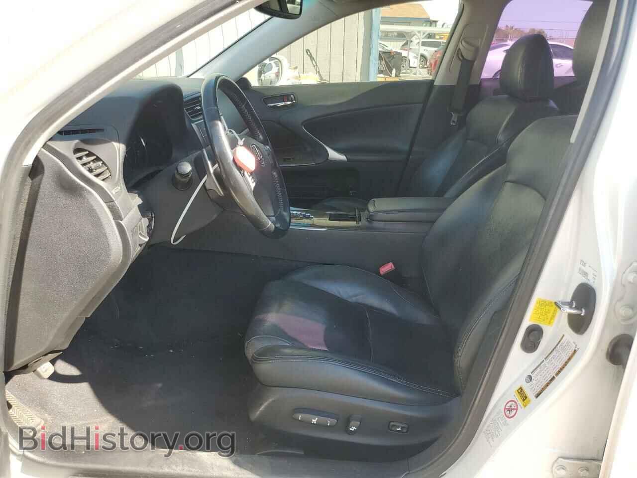 2011 LEXUS IS - VIN: JTHBF5C29B2101867 - Photo 7