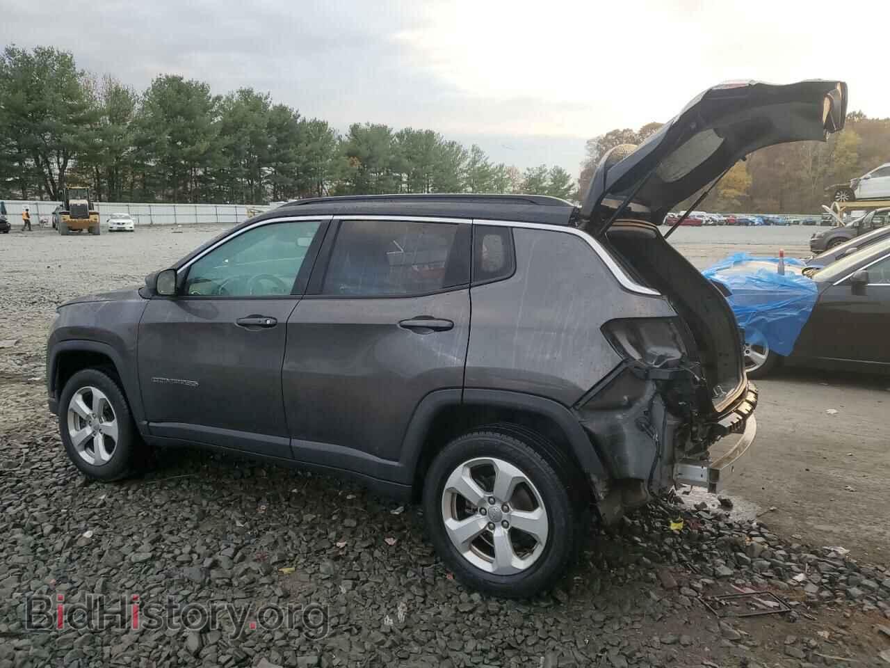 2018 JEEP COMPASS - VIN: 3C4NJDBB2JT264205 - Фото 2