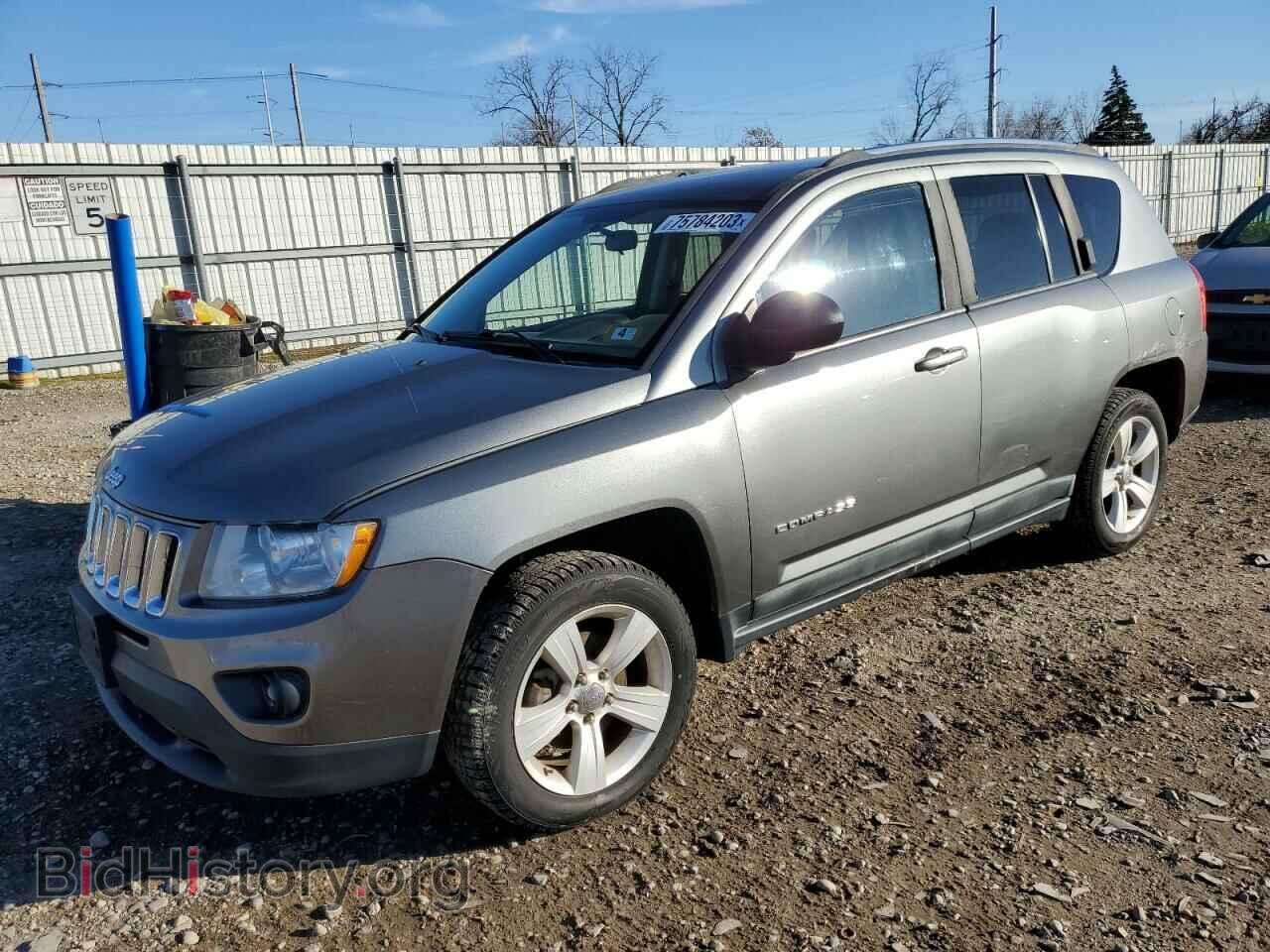 Photo 1J4NF1FB9BD278680 - JEEP COMPASS 2011