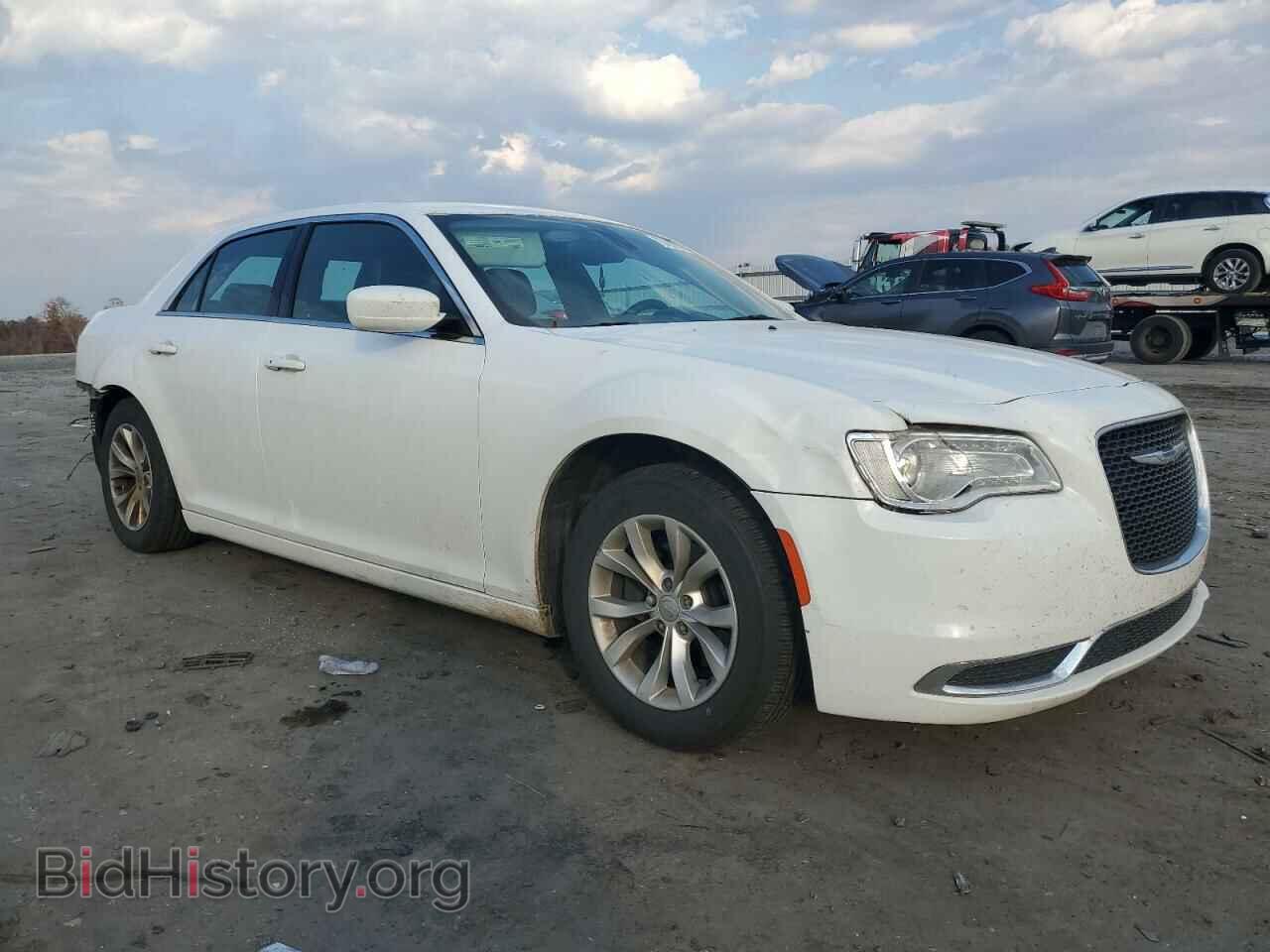 2015 CHRYSLER 300 - VIN: 2C3CCAAG8FH760434 - Фото 4