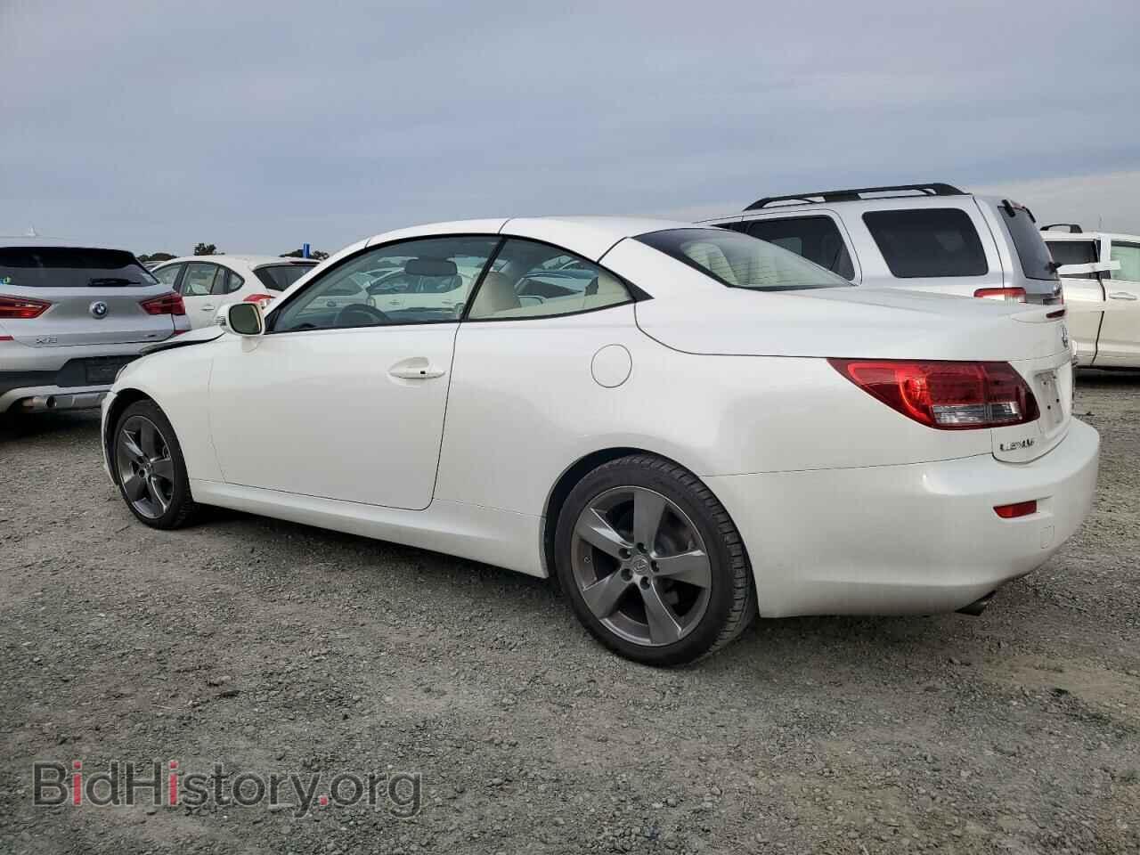 2010 LEXUS IS - VIN: JTHFF2C22A2500859 - Фото 2