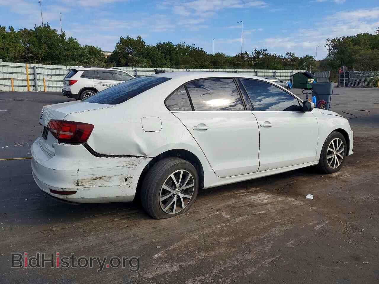 2017 VOLKSWAGEN JETTA - VIN: 3VWDB7AJ4HM217830 - Фото 3