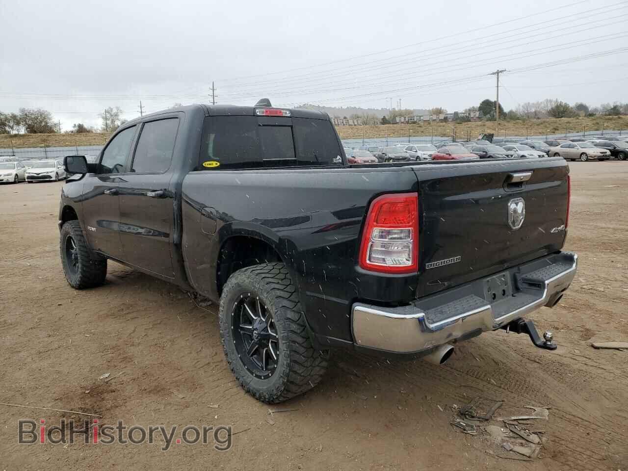 2020 RAM 1500 - VIN: 1C6SRFMT4LN227907 - Фото 2