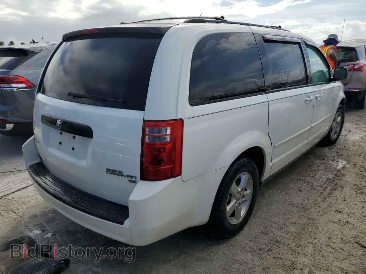 2010 DODGE CARAVAN - VIN: 2D4RN3D15AR446801 - Photo 3