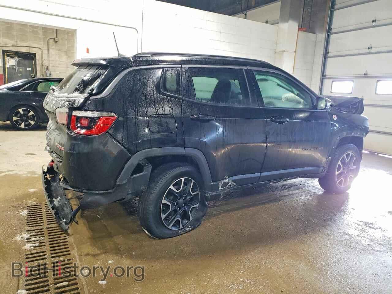 2019 JEEP COMPASS - VIN: 3C4NJDDB3KT690113 - Фото 3