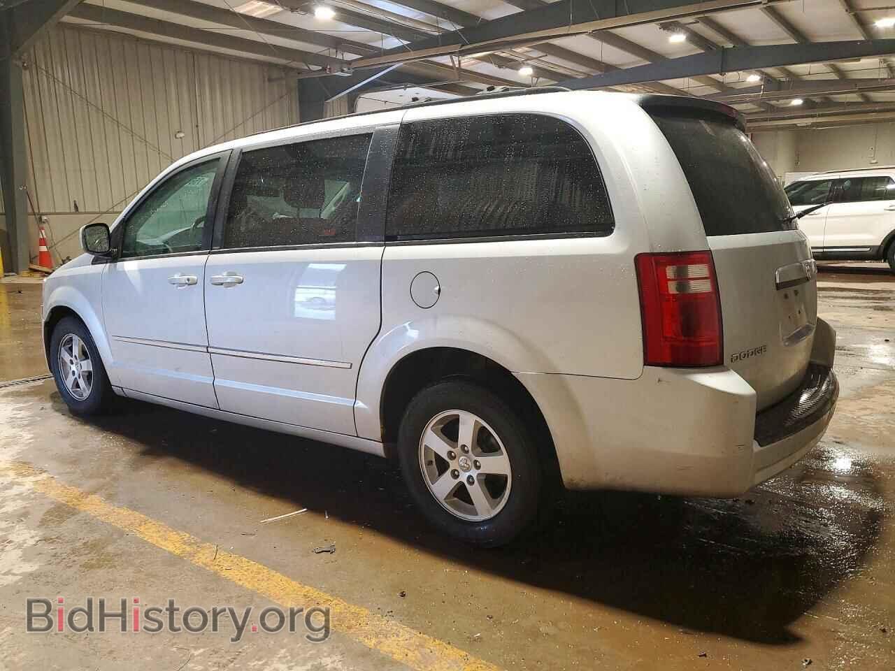 2010 DODGE CARAVAN - VIN: 2D4RN5D18AR488231 - Photo 2