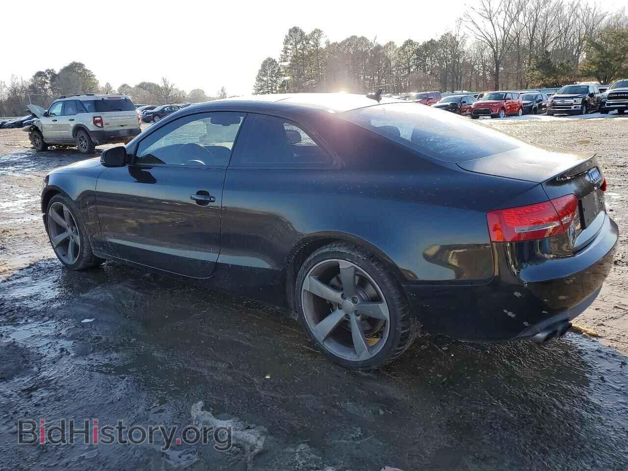 2011 AUDI A5 - VIN: WAULFAFR8BA044989 - Фото 2
