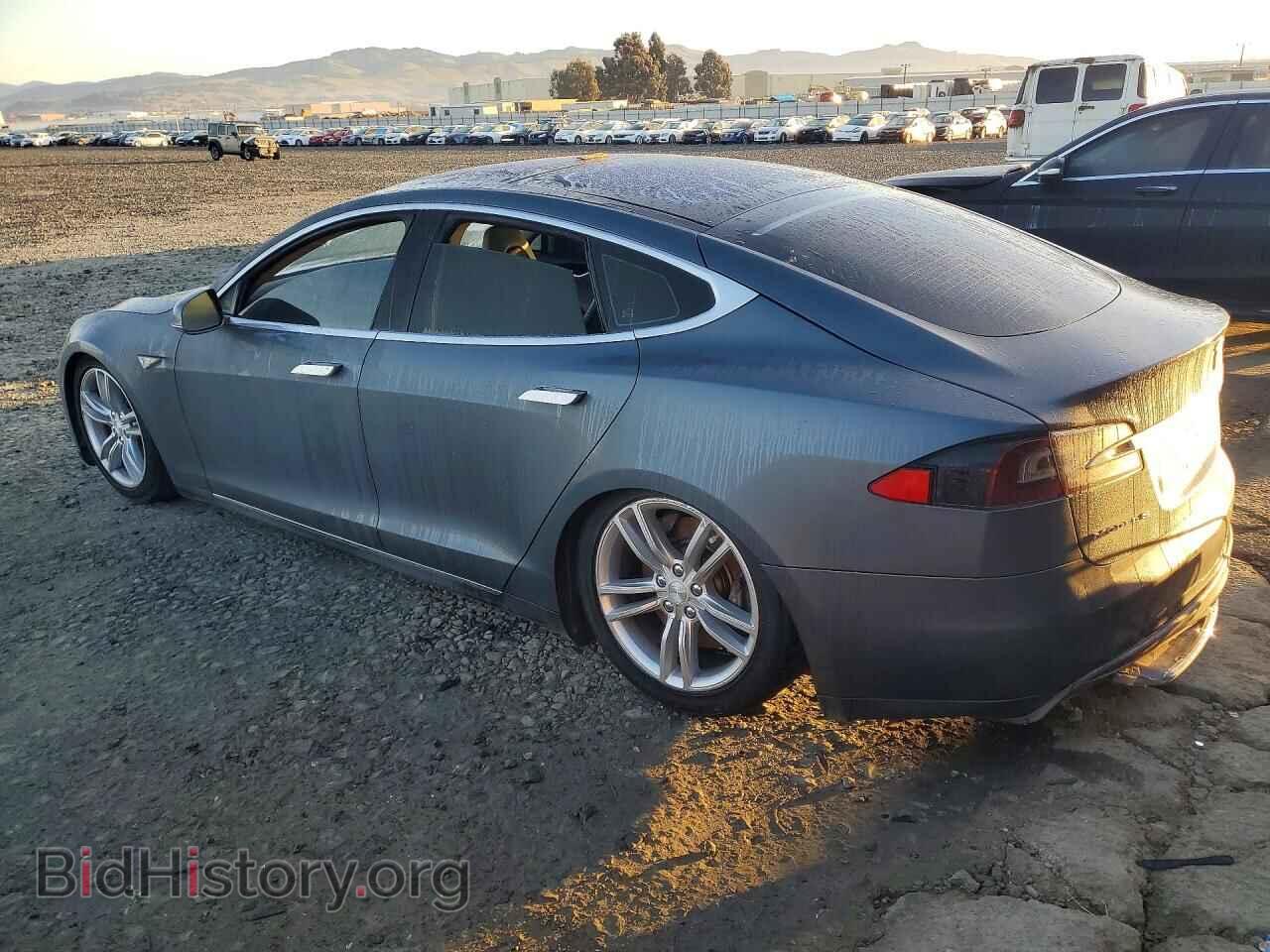 2013 TESLA MODEL S - VIN: 5YJSA1CN1DFP05500 - Photo 2