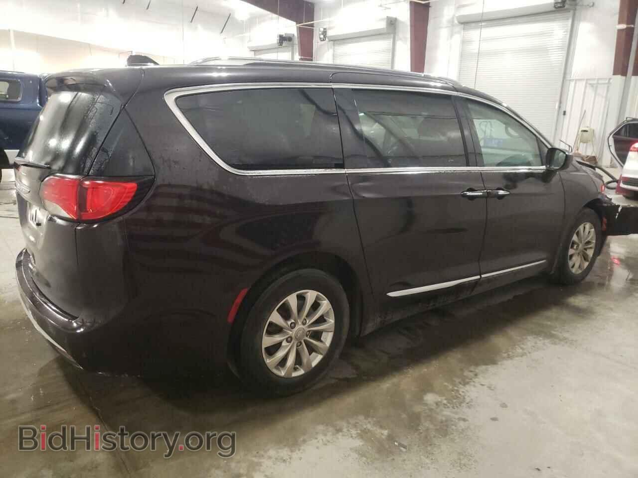 2018 CHRYSLER PACIFICA - VIN: 2C4RC1BG7JR142898 - Photo 3