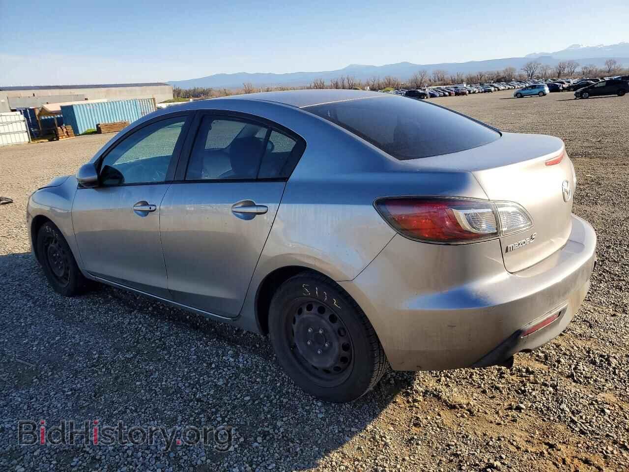 2011 MAZDA 3 - VIN: JM1BL1UF0B1421802 - Фото 2