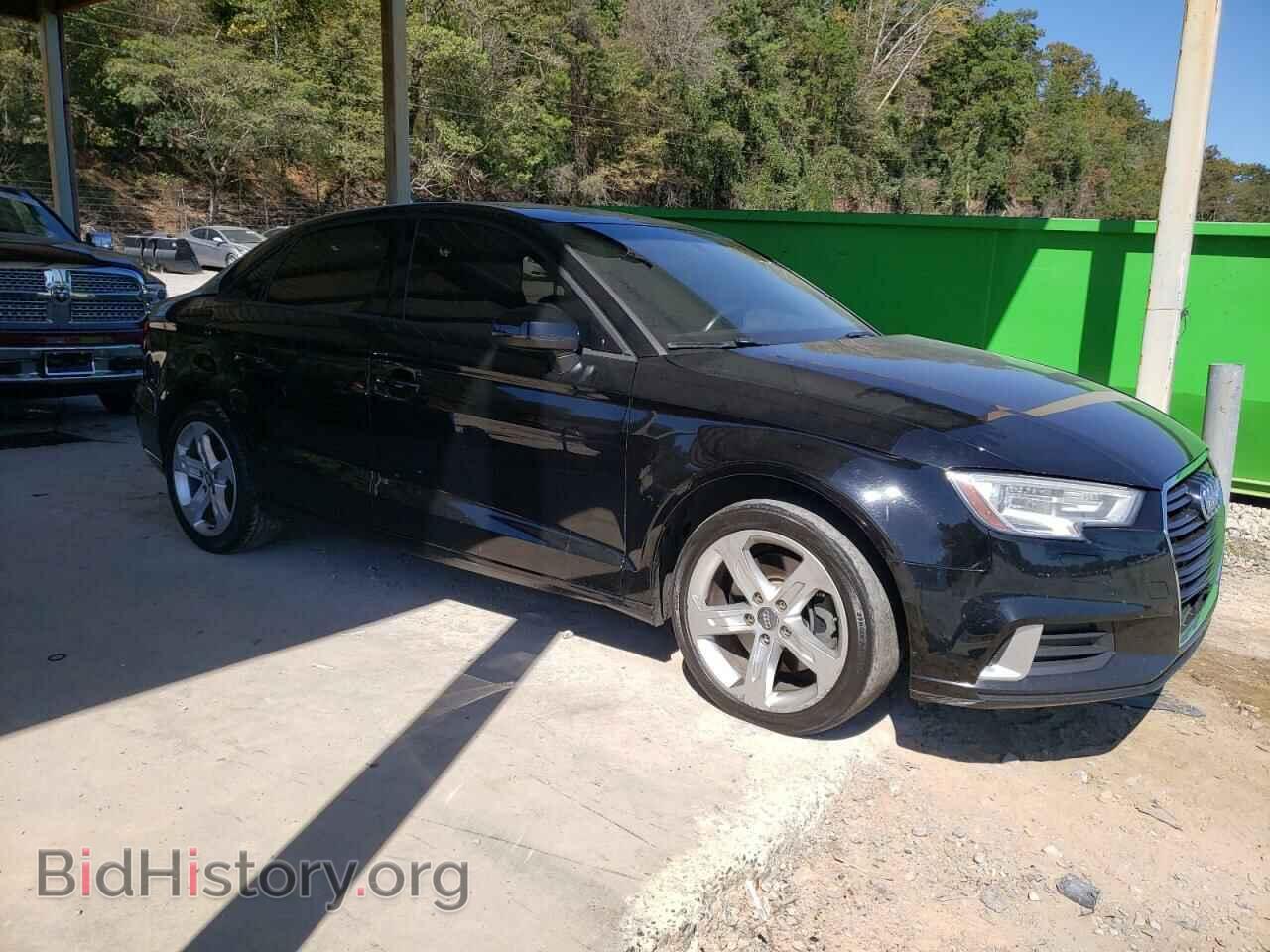 2017 AUDI A3 - VIN: WAUAUGFF4H1038573 - Фото 4