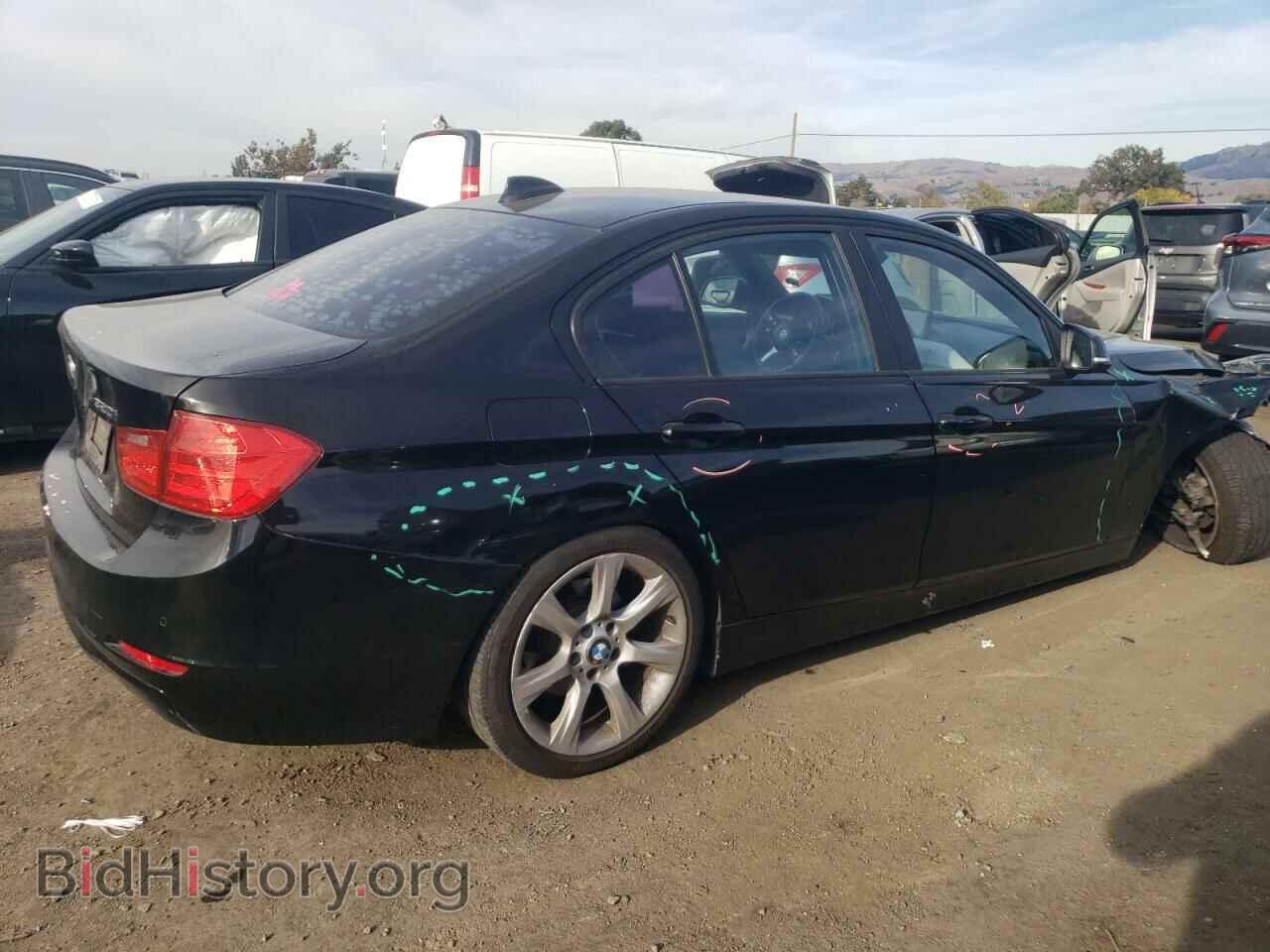 2013 BMW 3 SERIES - VIN: WBA3B1C52DK130101 - Фото 3
