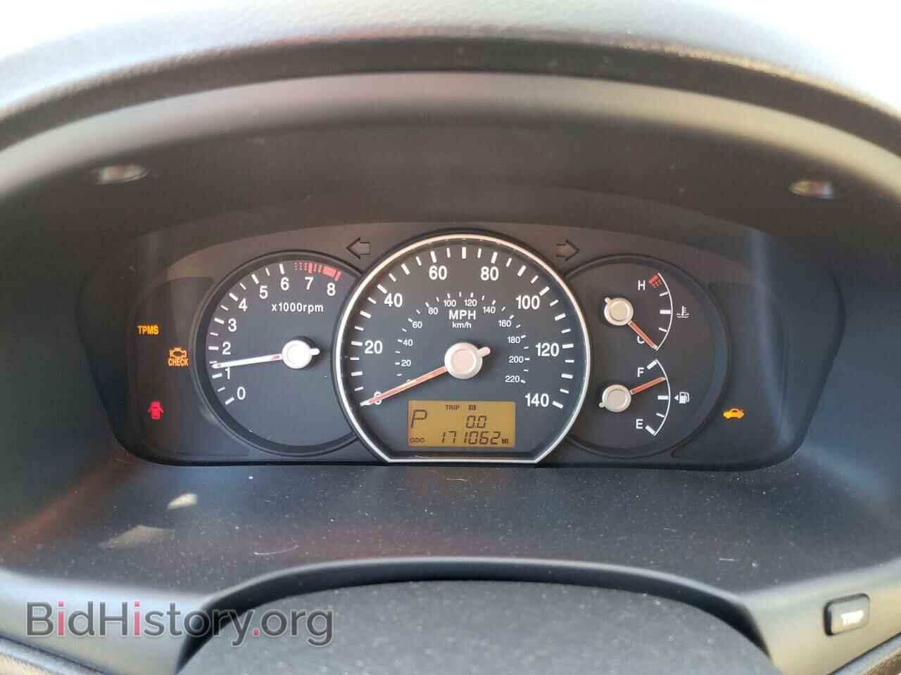 2009 KIA RONDO - VIN: KNAFG529X97273401 - Photo 9