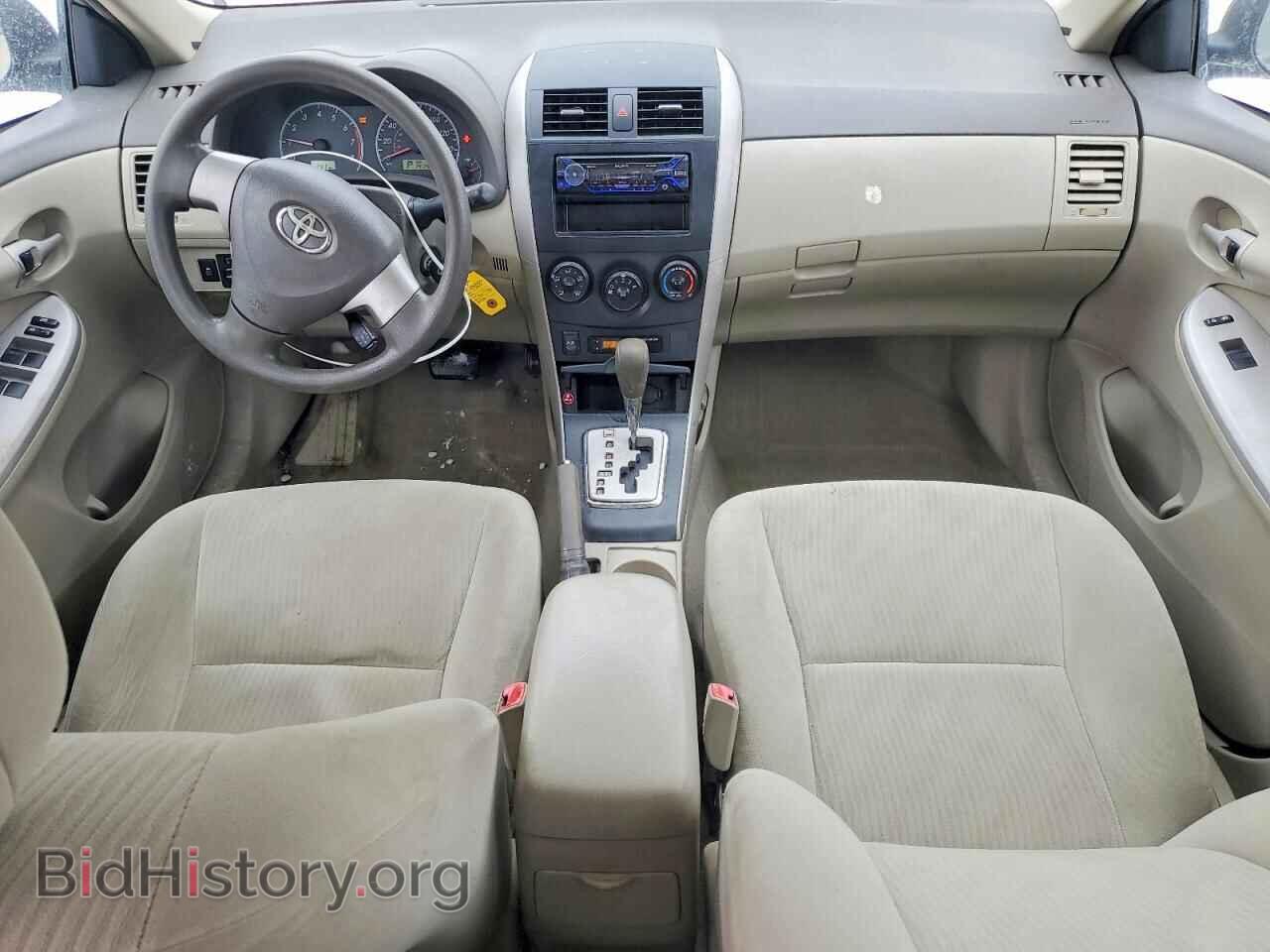 2010 TOYOTA COROLLA - VIN: 2T1BU4EE8AC264132 - Фото 8