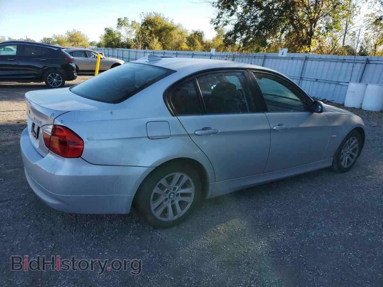 2006 BMW 3 SERIES - VIN: WBAVD13576KV10296 - Фото 3