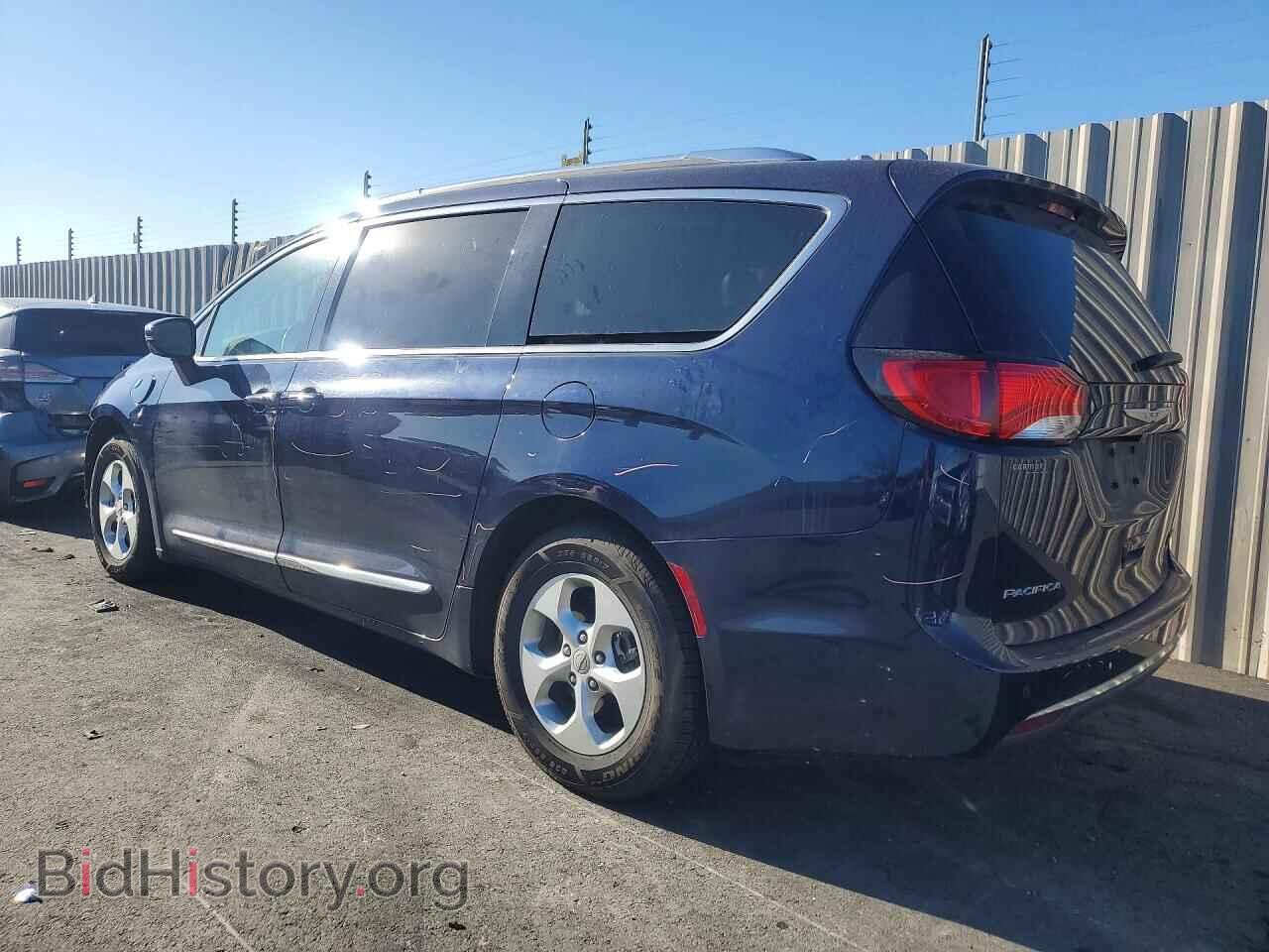 2017 CHRYSLER PACIFICA - VIN: 2C4RC1N77HR812360 - Photo 2