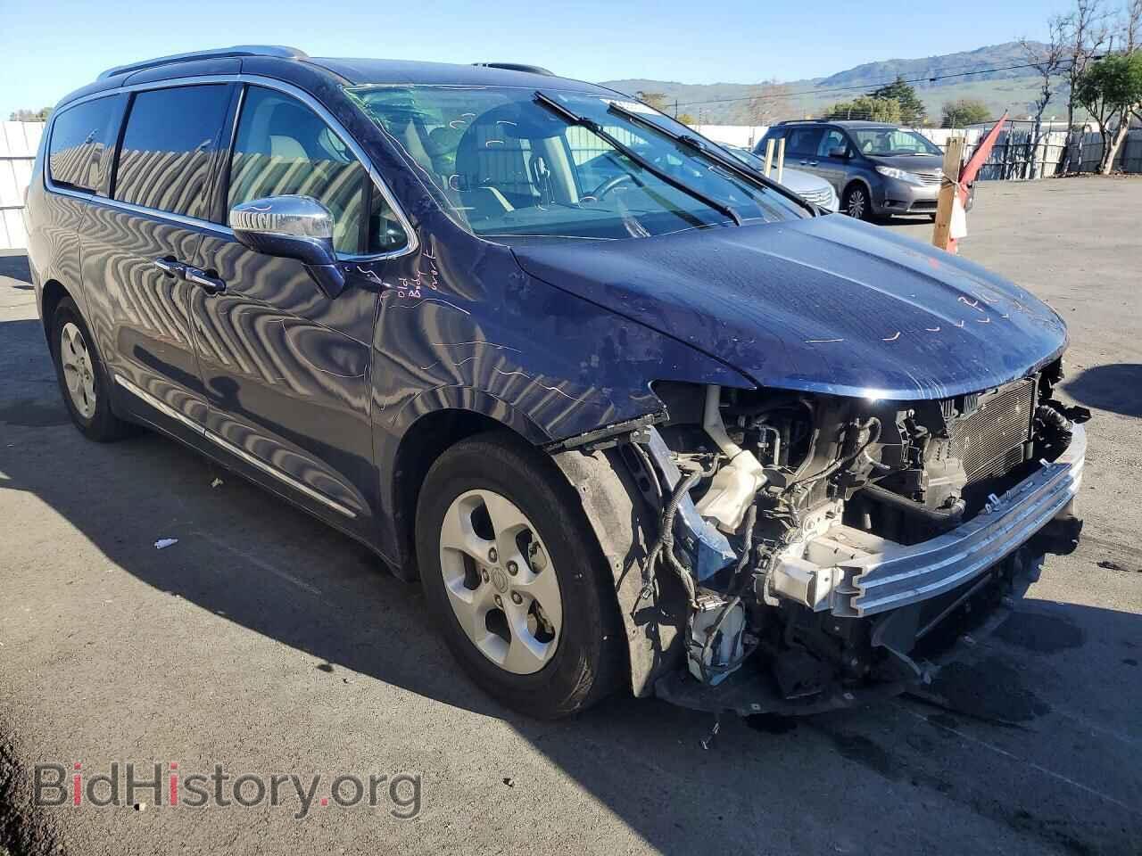 2017 CHRYSLER PACIFICA - VIN: 2C4RC1N77HR812360 - Photo 4