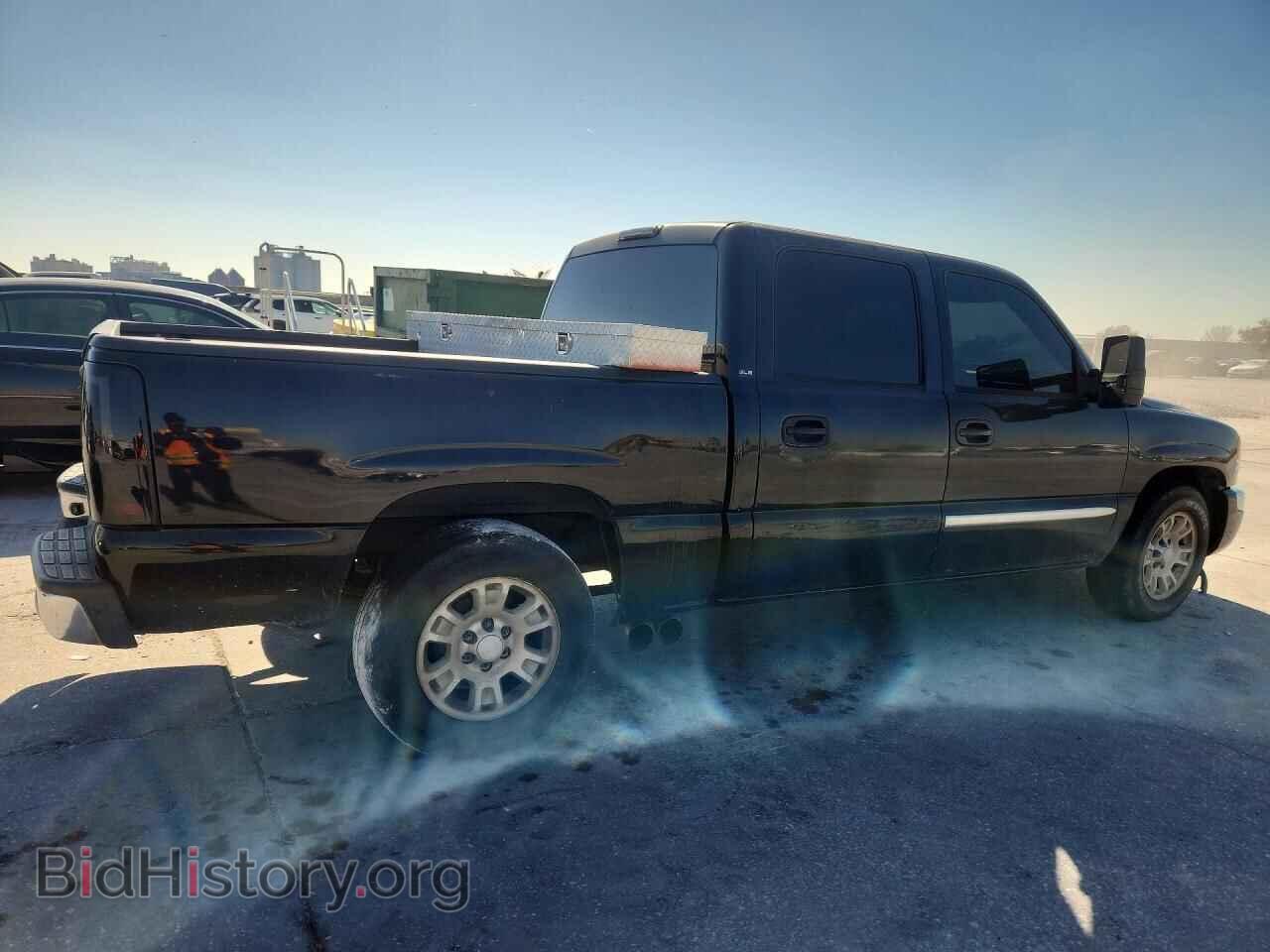 2005 GMC SIERRA - VIN: 2GTEC13T751388946 - Фото 3