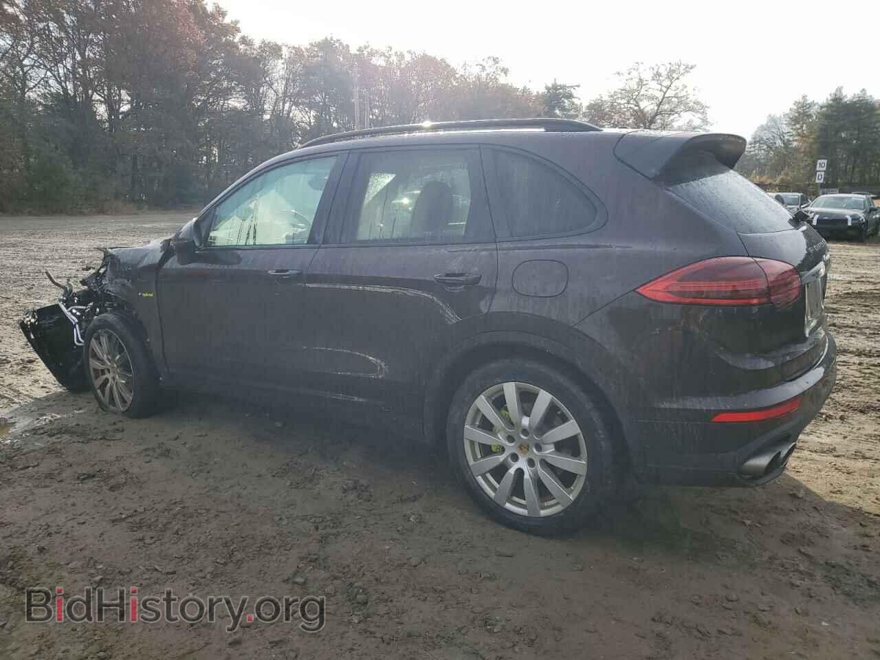2016 PORSCHE CAYENNE - VIN: WP1AE2A29GLA18604 - Фото 2