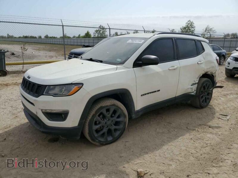2021 Jeep COMPASS 80TH Edition (VIN 3C4NJCEB7MT550142) — фото 1 из 12, Copart, повреждение: бок