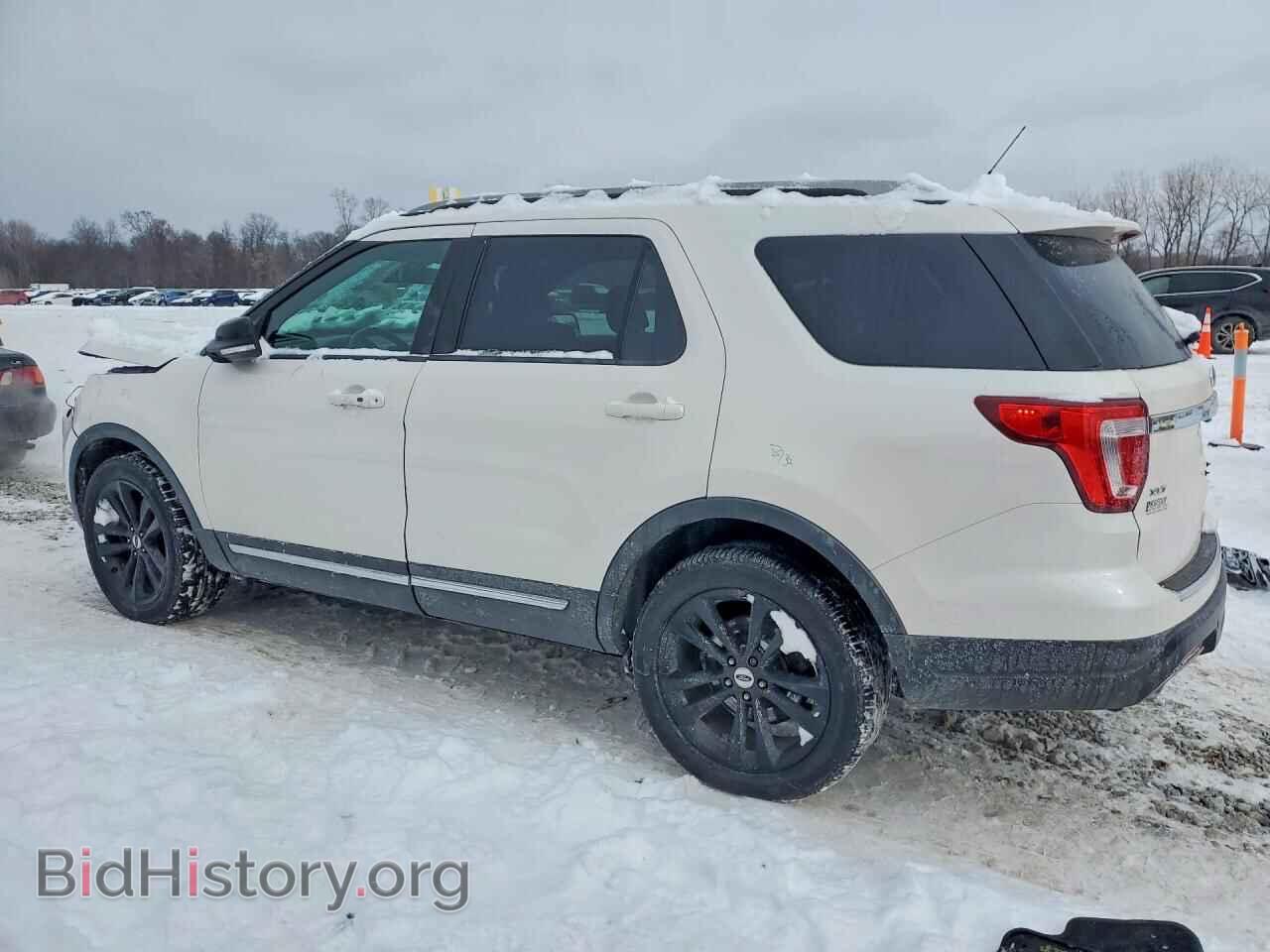 2018 FORD EXPLORER - VIN: 1FM5K8D89JGB05638 - Photo 2