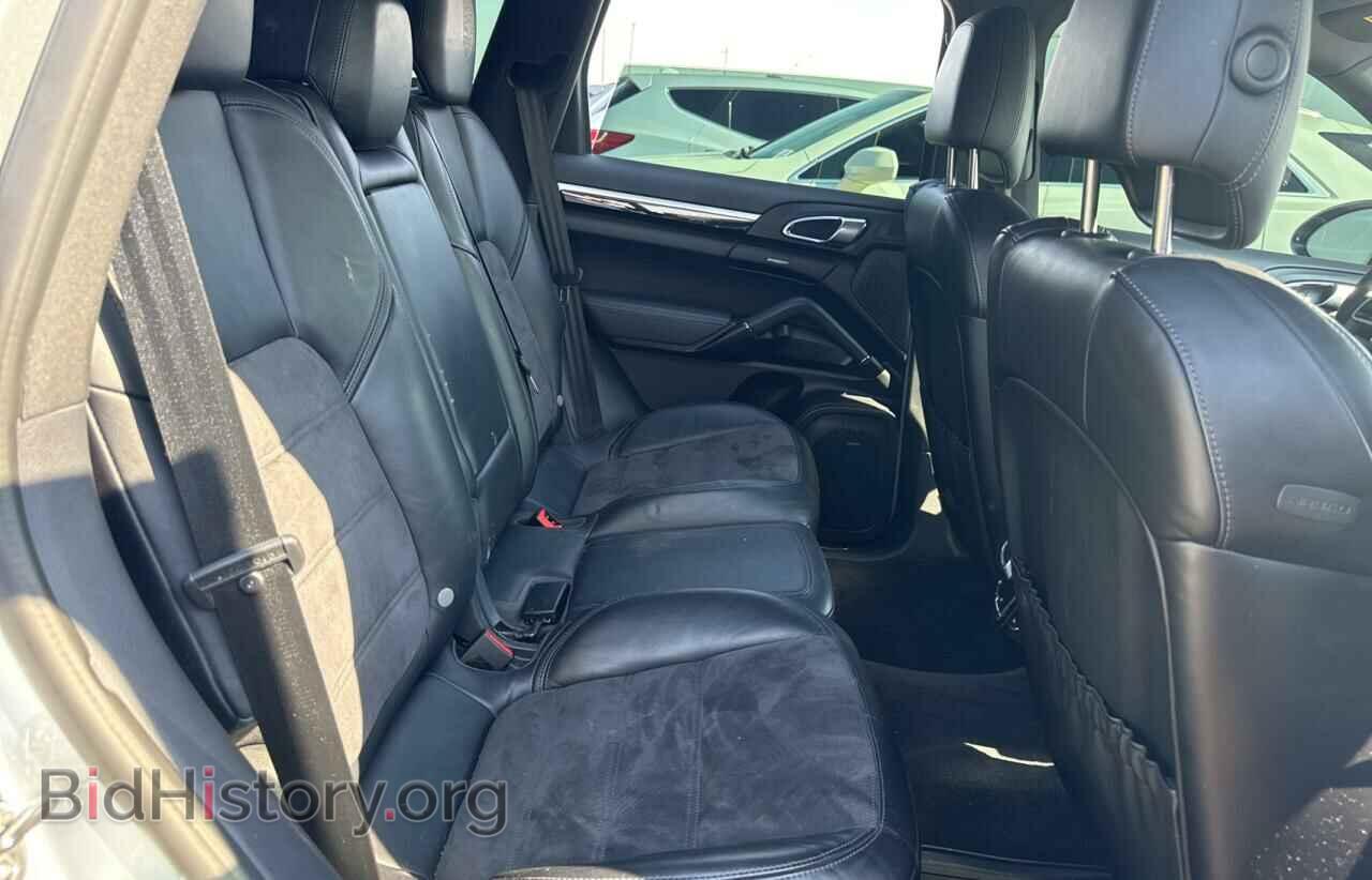 2017 PORSCHE CAYENNE - VIN: WP1AA2A22HKA86696 - Фото 6