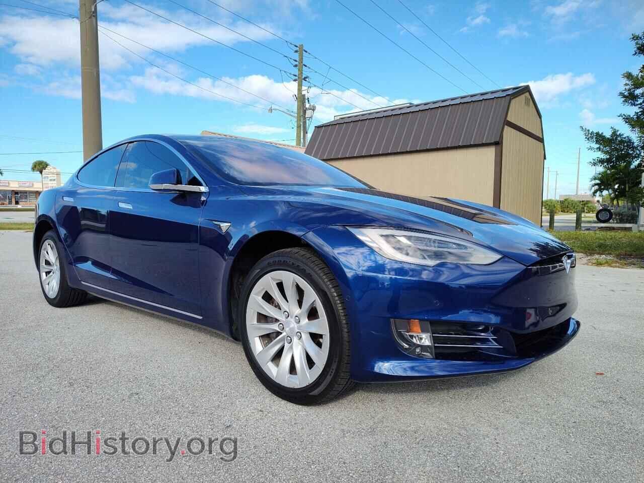 Фотография 5YJSA1E22JF270629 - TESLA MODEL S 2018