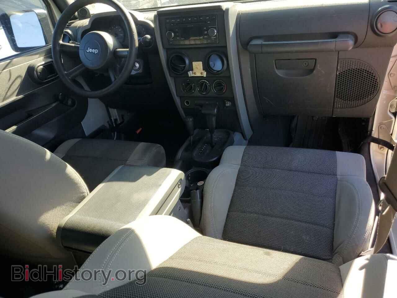 2007 JEEP WRANGLER - VIN: 1J4FA24117L138686 - Фото 8