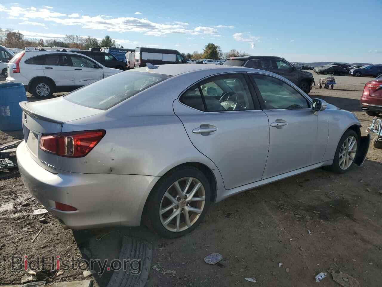 2011 LEXUS IS - VIN: JTHCF5C29B5046842 - Фото 3