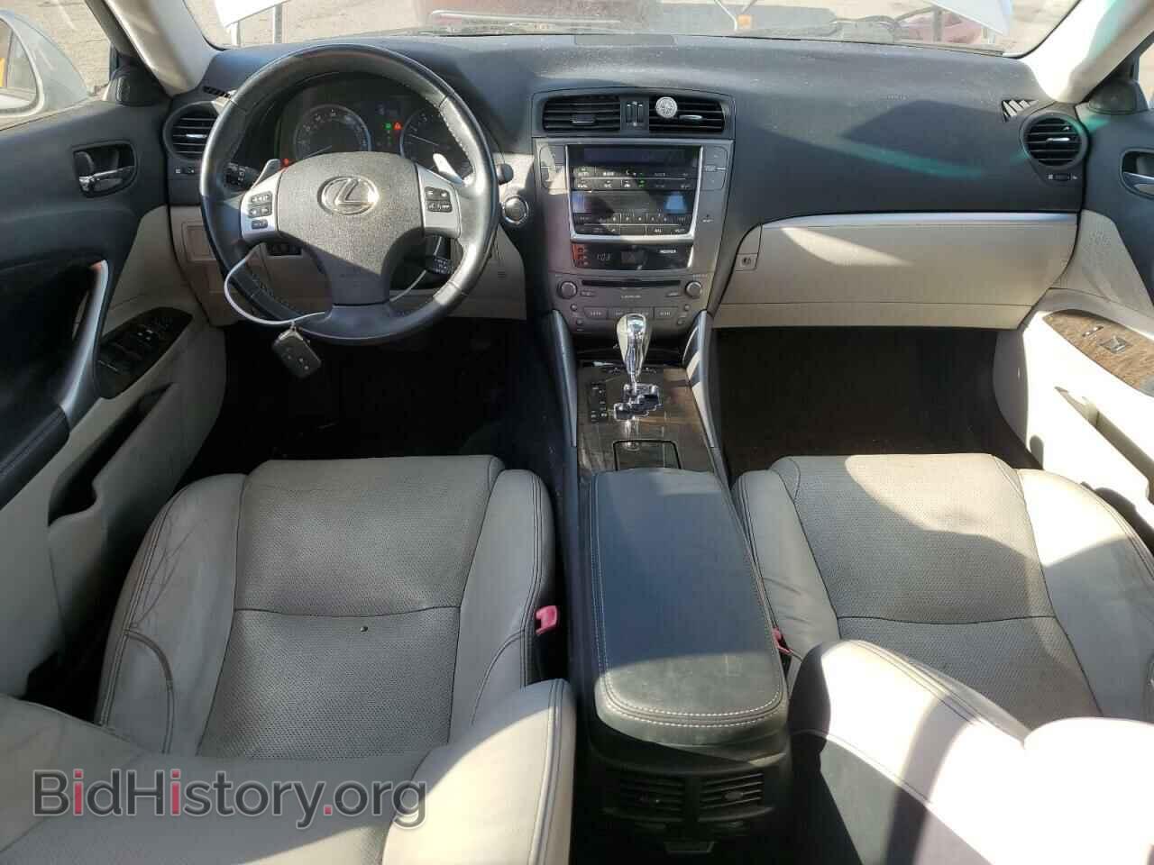 2011 LEXUS IS - VIN: JTHCF5C29B5046842 - Фото 8