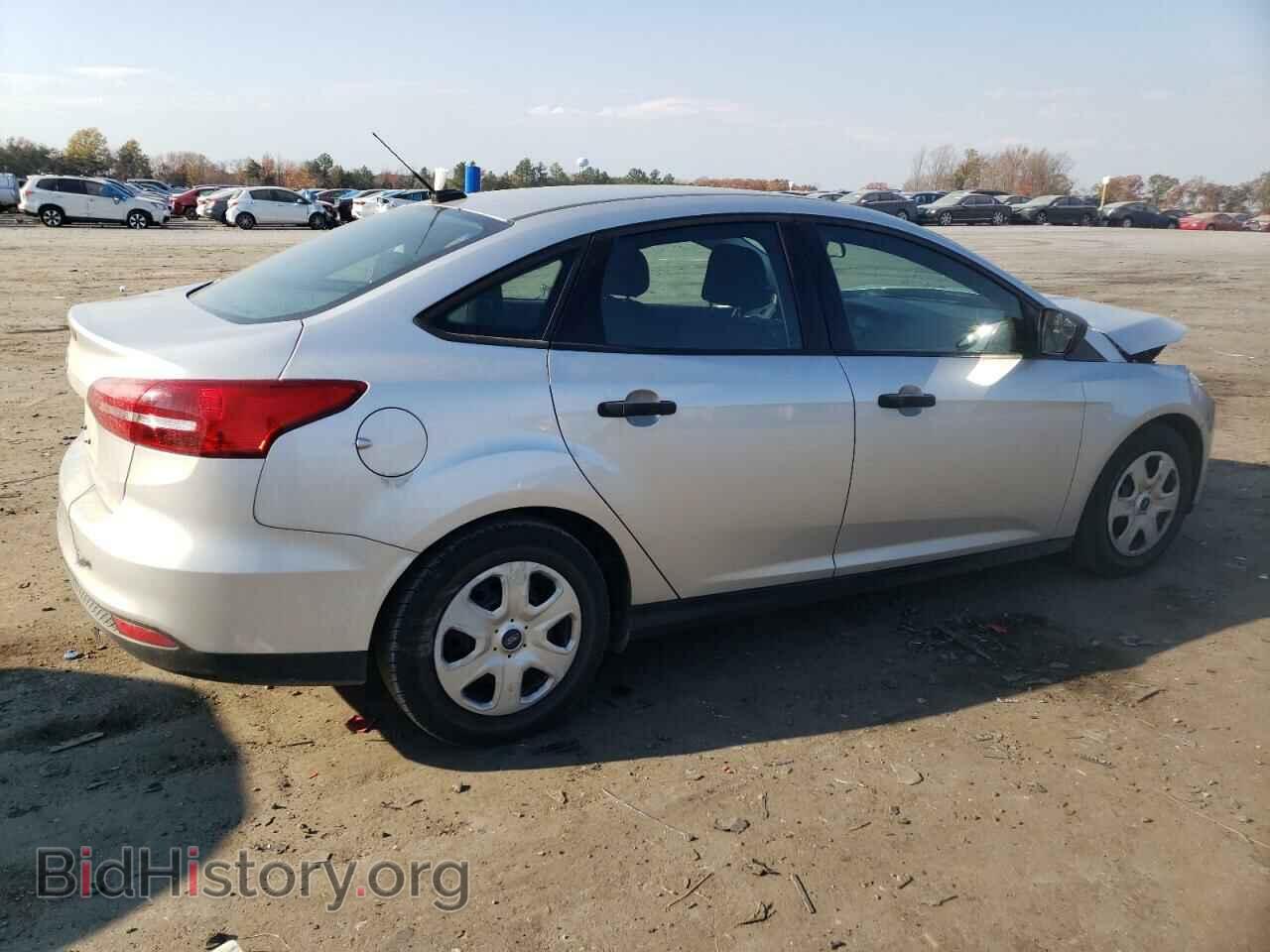 2018 FORD FOCUS - VIN: 1FADP3E22JL202076 - Фото 3