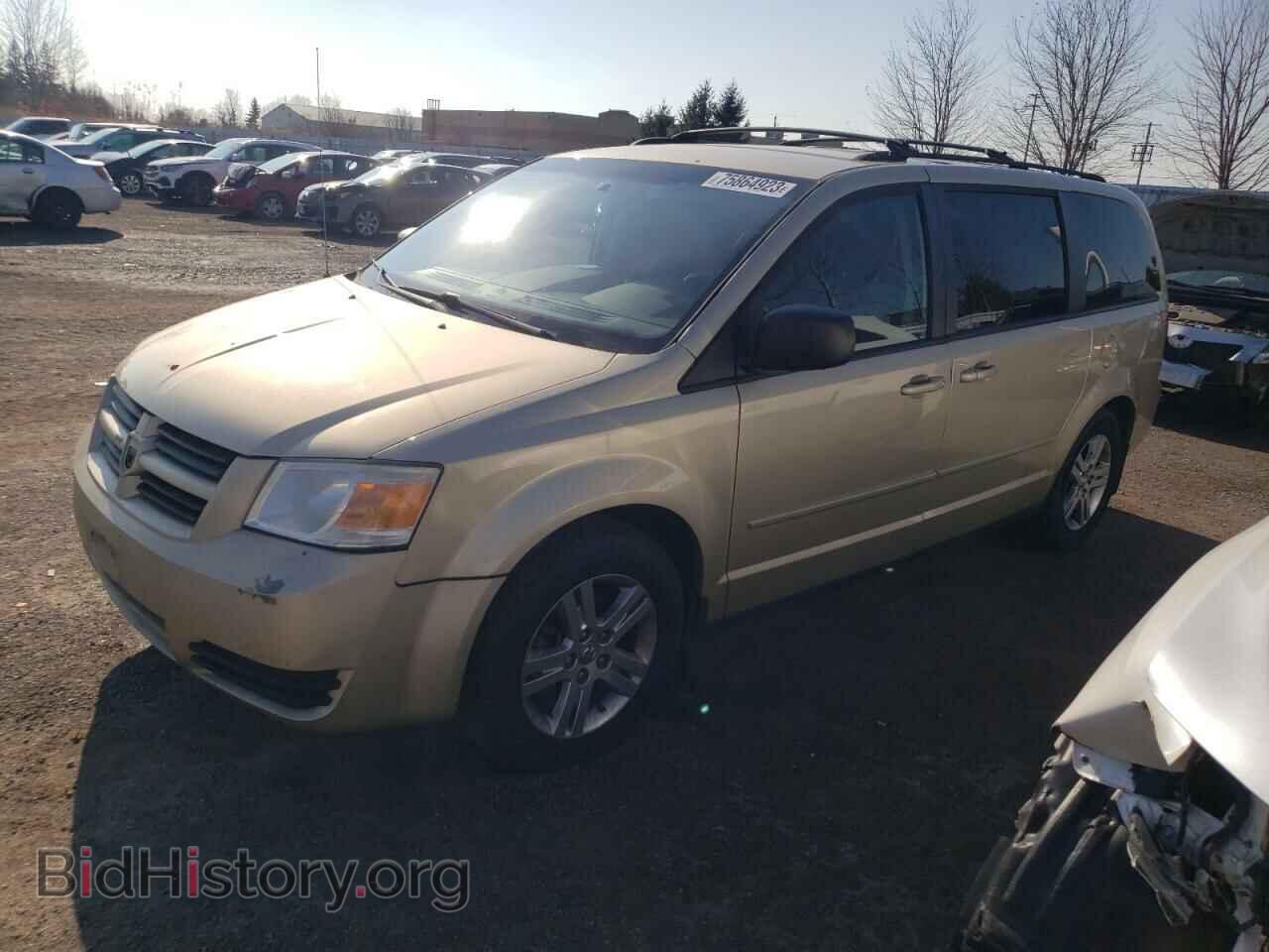Photo 2D4RN4DE1AR355047 - DODGE CARAVAN 2010