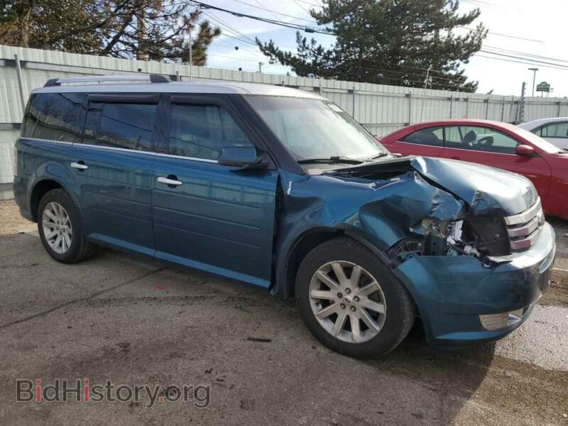 2011 Ford FLEX (VIN 2FMGK5CC5BBD13344) — photo 4 of 12