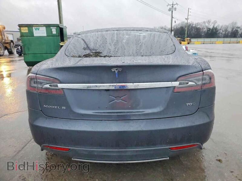 2016 Tesla MODEL S (VIN 5YJSA1E27GF134876) — фото 6 из 14