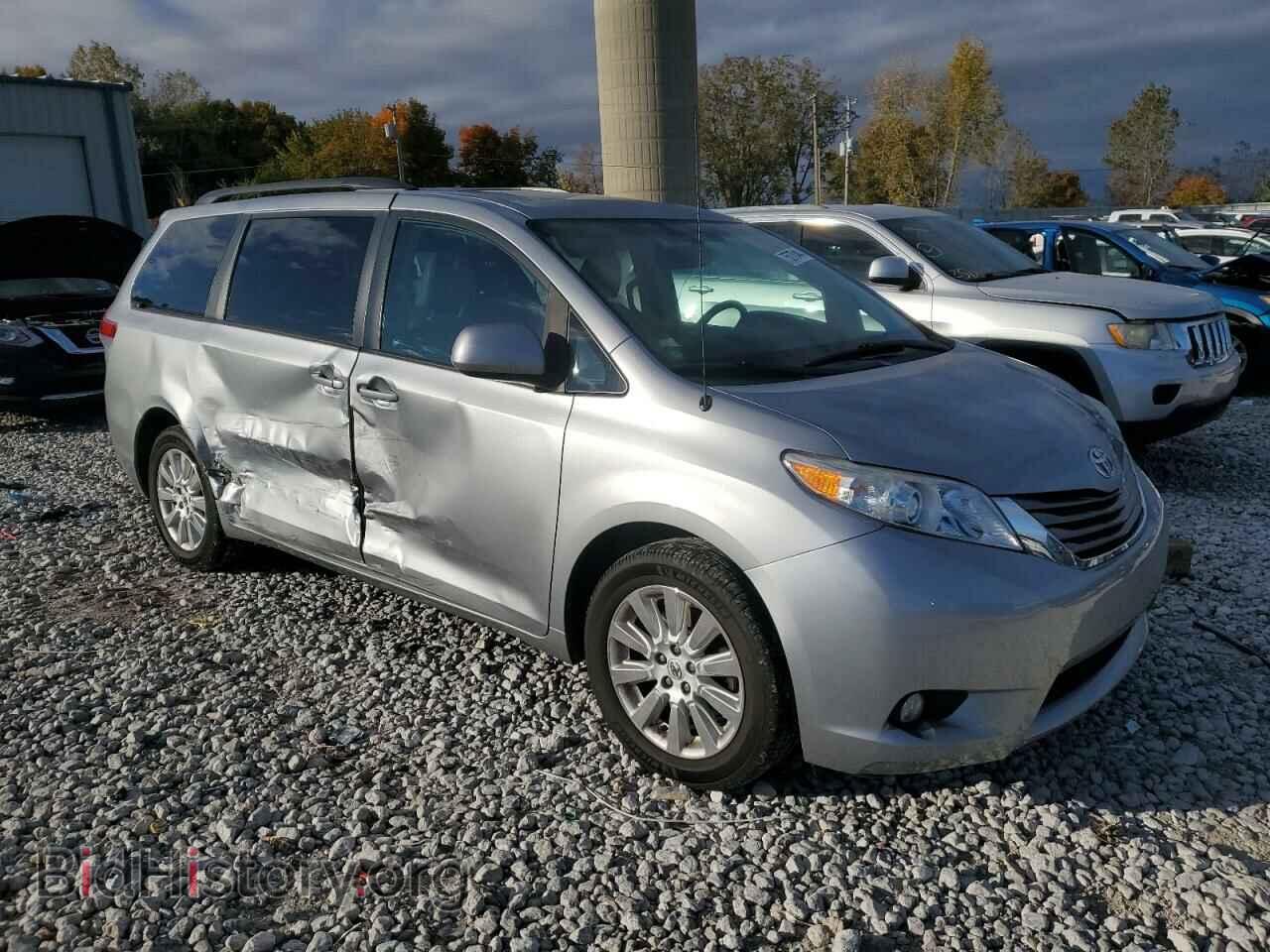 2011 TOYOTA All Models - VIN: 5TDDK3DC2BS016430 - Фото 4