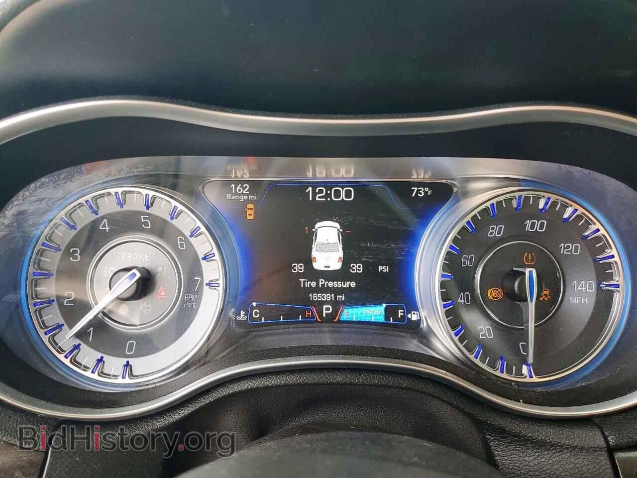 2015 CHRYSLER 300 - VIN: 2C3CCAAG7FH739364 - Фото 9