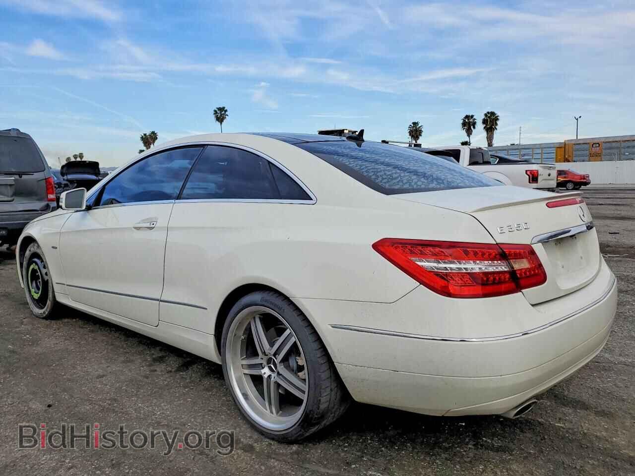 2012 MERCEDES-BENZ E-CLASS - VIN: WDDKJ5KB3CF147969 - Фото 2