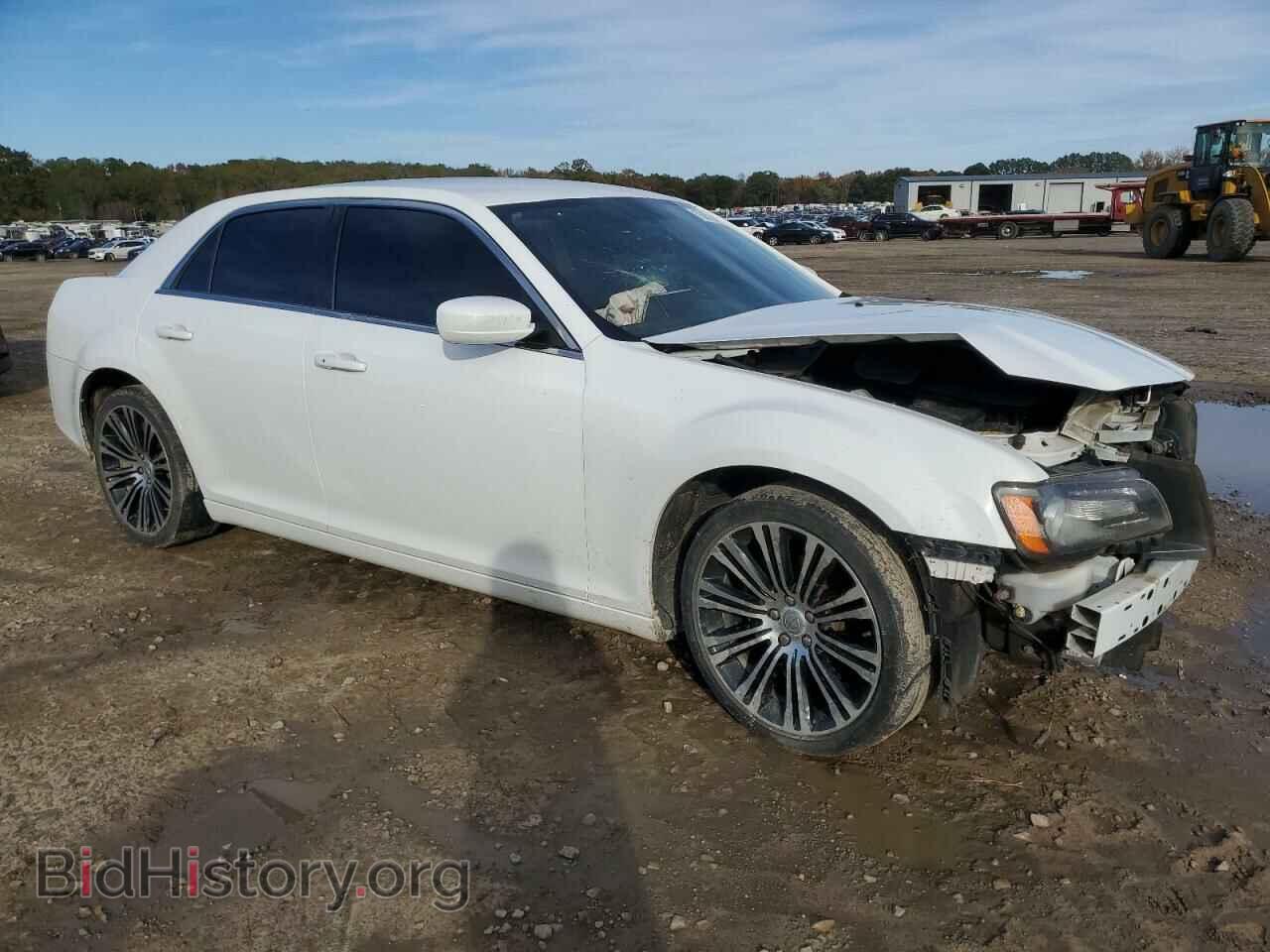 2013 CHRYSLER 300 - VIN: 2C3CCABG2DH515513 - Фото 4